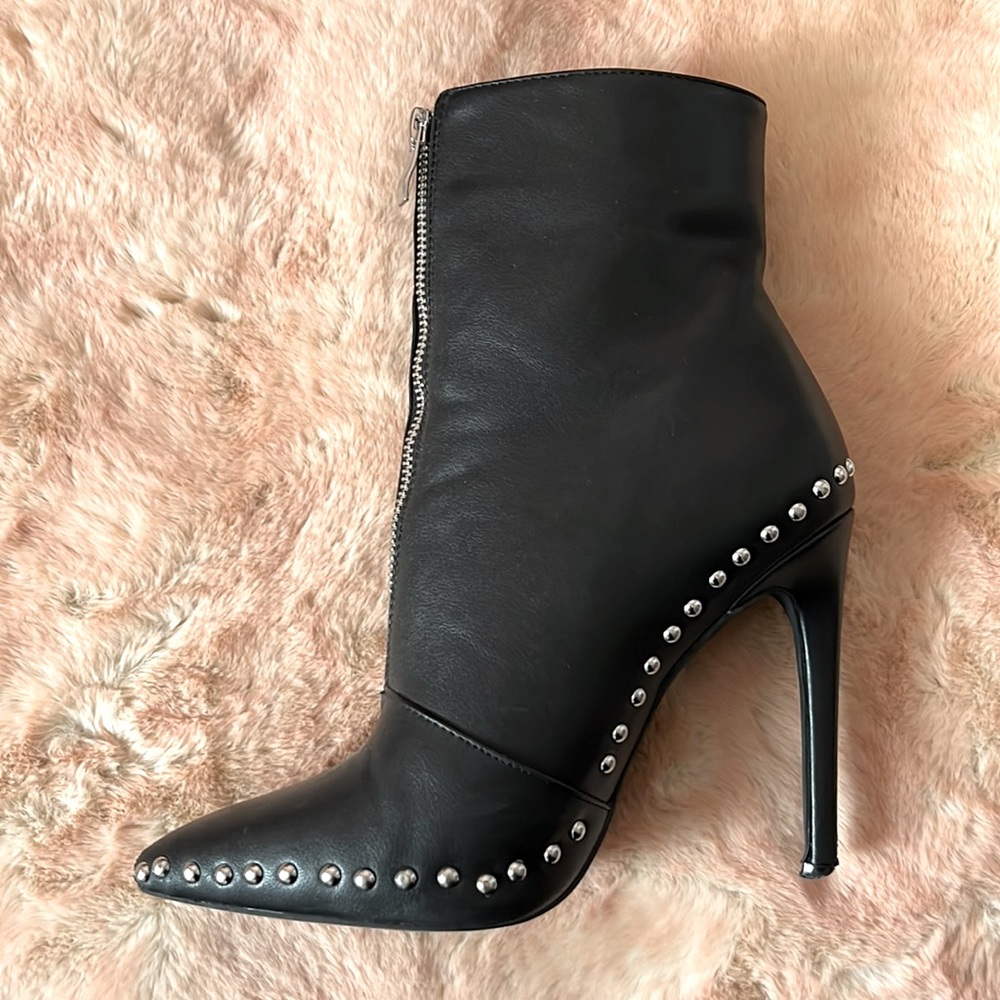 Sexy black rock stud stiletto pointed toe zipper leather boots silver hard wear